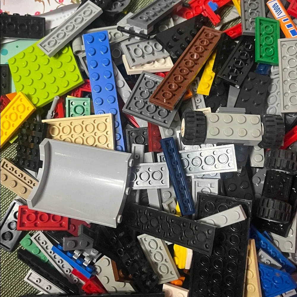 Lego lot one gallon bag
